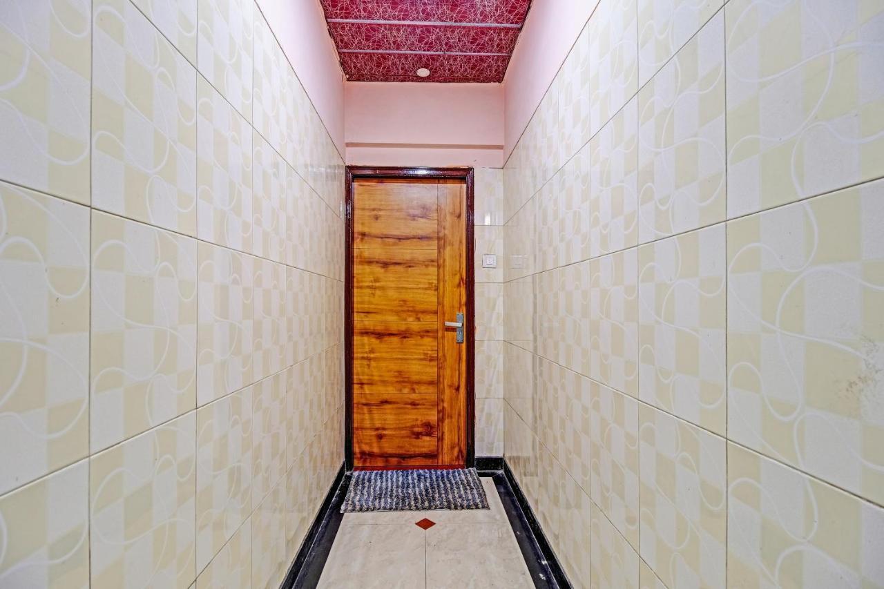 Oyo 80762 Hotel New Mini Mahal Turambhe Экстерьер фото