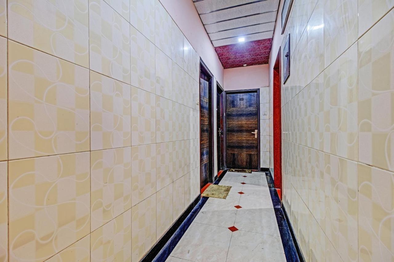 Oyo 80762 Hotel New Mini Mahal Turambhe Экстерьер фото