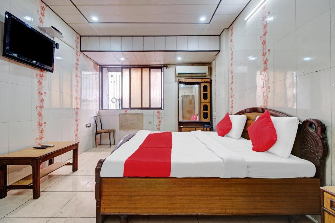 Oyo 80762 Hotel New Mini Mahal Turambhe Экстерьер фото
